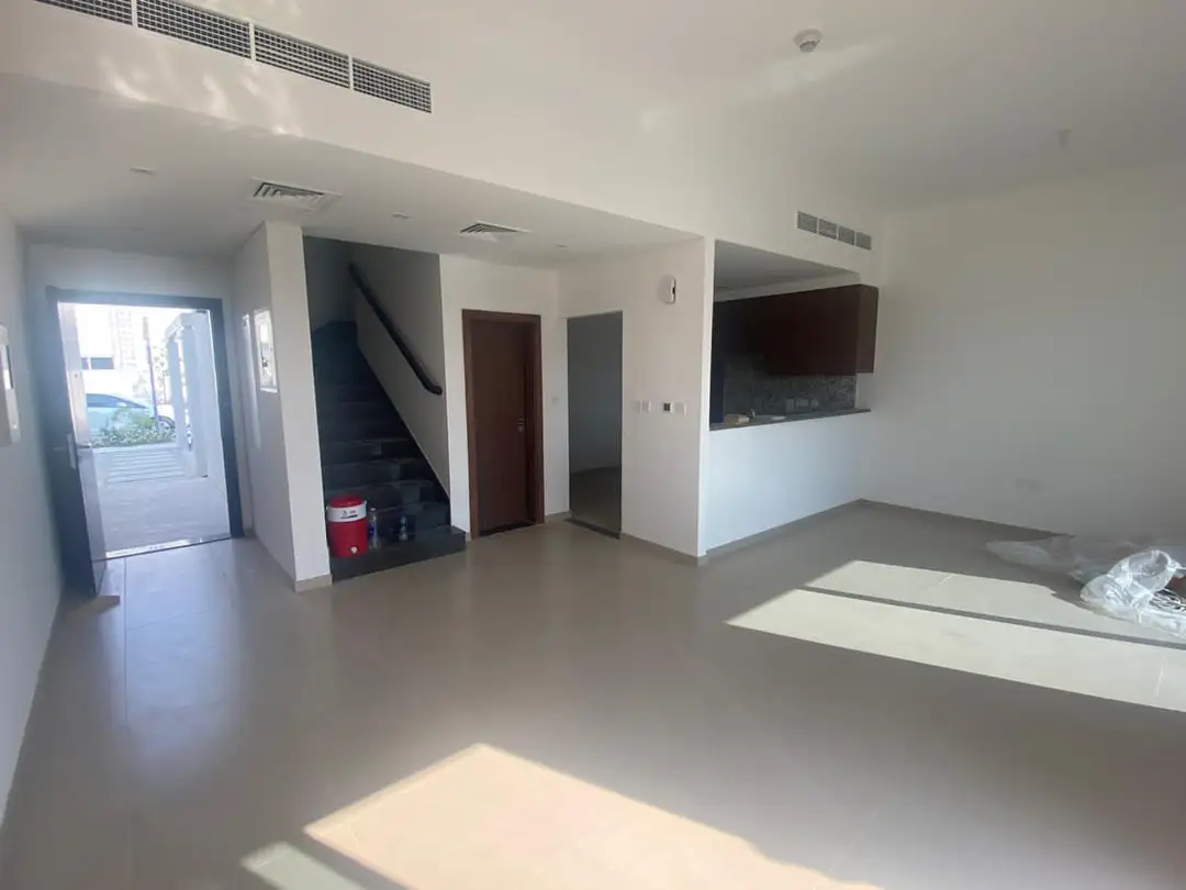 3-bedroom townhouse in Mudon Al Ranim, Mudon