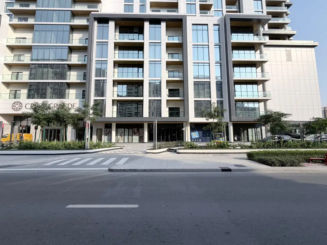 Retail in Crest Grande, Sobha Hartland