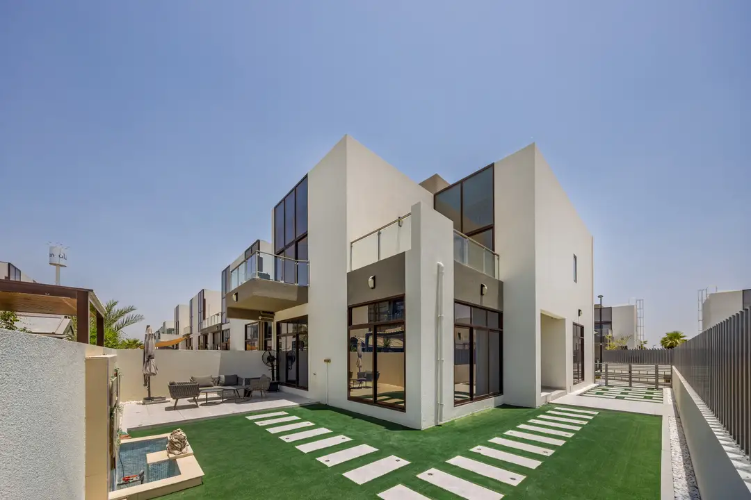 4-bedroom villa in The Fields, District 11