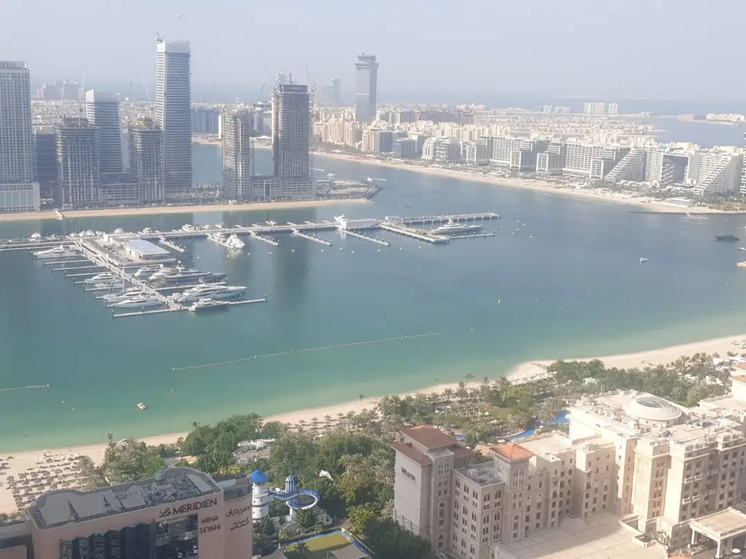 4-bedroom apartment in Marina Crown, Dubai Marina