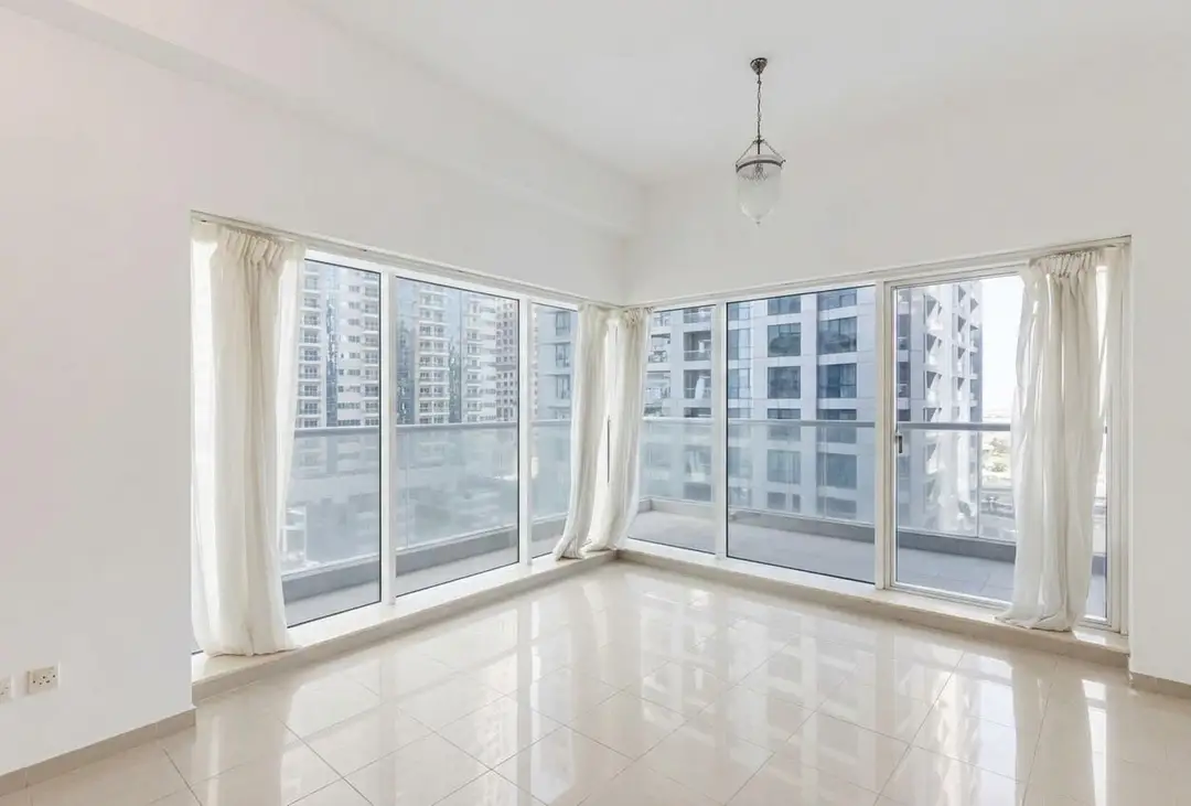 2-bedroom apartment in Emirates Crown, Dubai Marina