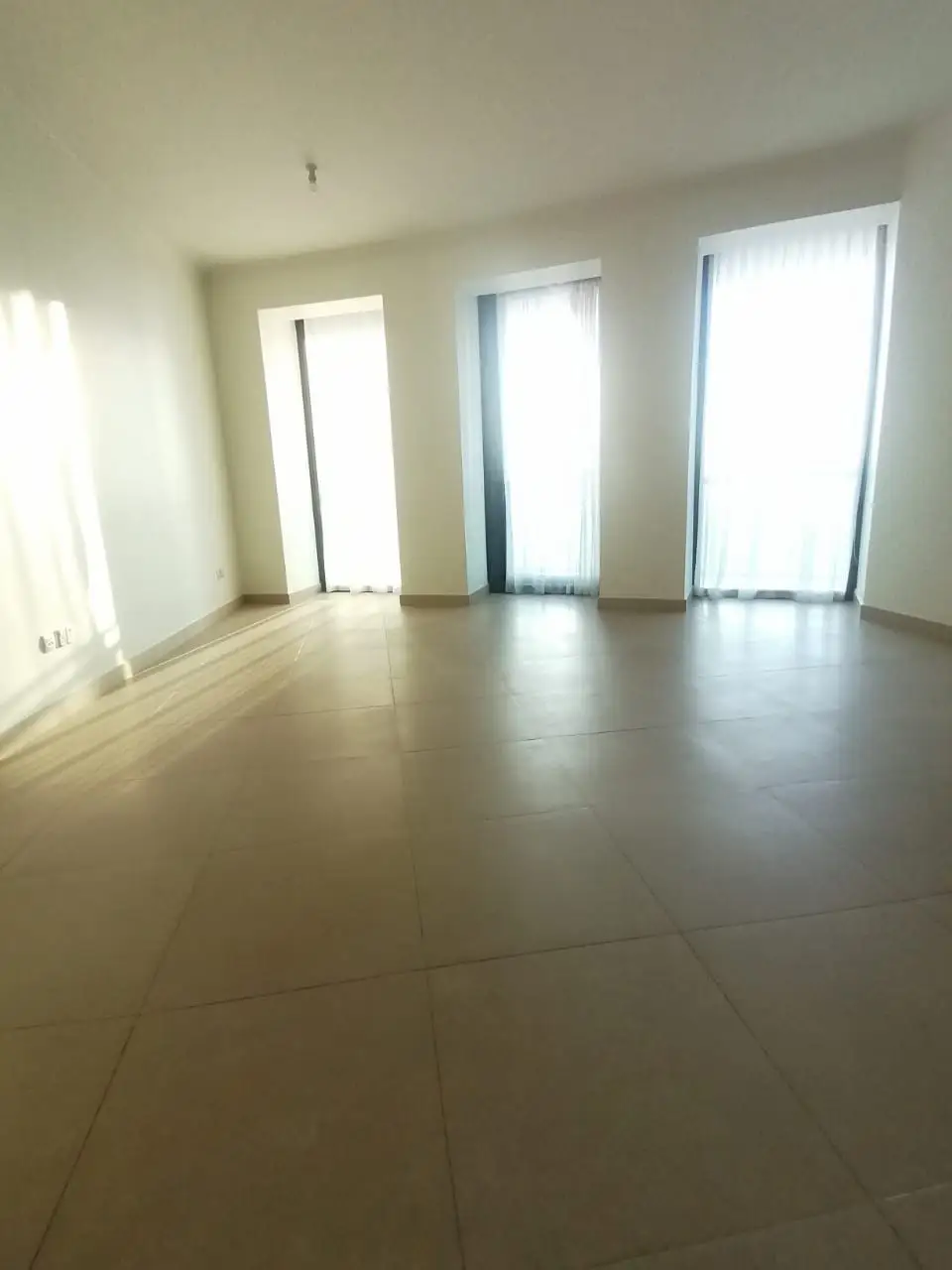 3-bedroom apartment in Burj Vista, Downtown Dubai